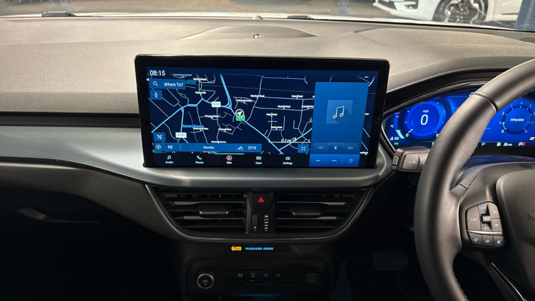 Ford Focus 1.0 EcoBoost Hybrid mHEV Active Vign 5dr Auto Petrol Hatchback